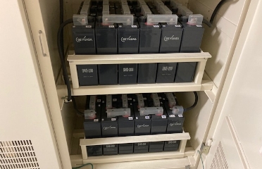 蓄電池更新工事